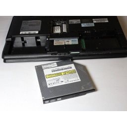 Замена привода DVD Toshiba Satellite A205-S5812